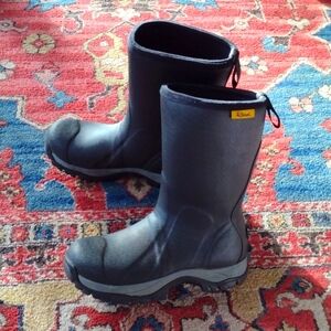 Men's glacier Reed boots size 9